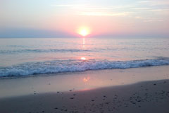 Sandy beaches and fabulous sunsets - Sunset Cottage Park - Port Elgin, Ontario